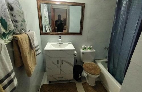 West End Apartamento | Oceanfront Condo w/FREE Parking + High Speed Wifi