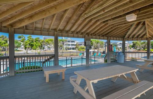 Kure Beach Casa | Oceanfront Condo with 3+ Pools - Ocean Dunes 2105