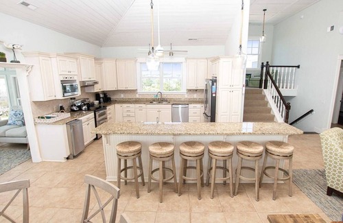 Pine Island Casa | FRENTE AL MAR Corolla-11 BDR (8 Mstr) Pool, Fire Pit, Steps to beach, REMODELED 2019!