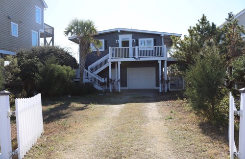 Supply Cabaña | Oceanfront Cottage with Great Views!