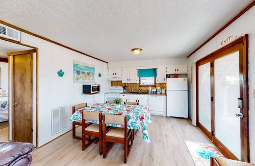 Buxton Casa | Oceanfront, Dog-Friendly House w/ Shared Pool, Free WiFi, Ocean Views