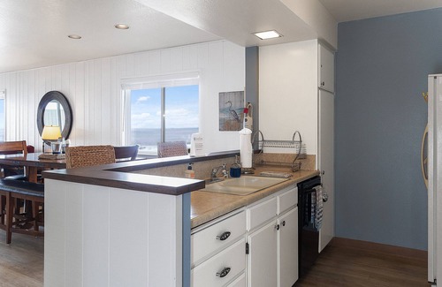 San Simeon Condominio | Escape frente al mar: 4 dormitorios, 3 BA Condominio en San Simeon, para 10 personas