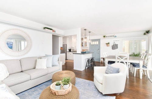 Santa Ana Heights Casa | Oceanfront Family-Friendly Newport Beach Duplex
