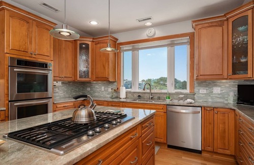 Ocean Hill Casa | NEW Oceanfront, Heated Pool, 2 Hot Tub, Theater Rm, Fully Loaded, Patio