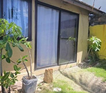 Puerto Galera Casa | Oceanfront Guest House