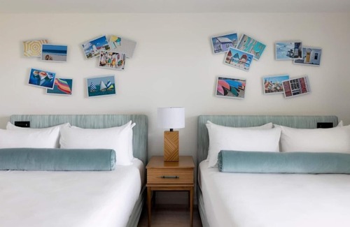 South Yarmouth Hotel | Oceanfront Haven: 2 Queens, Beach Gateway, Red Jacket Resort, Yarmouth