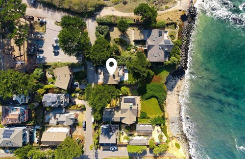 Montara Casa | Oceanfront Home Retreat w Breathtaking Views of Fitzgerald Marine Reserve