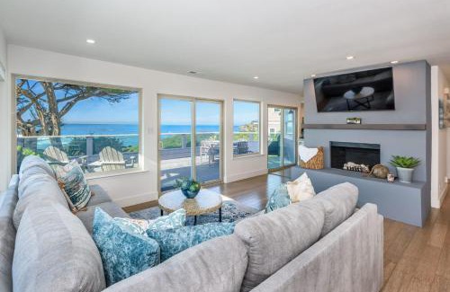 Montara Casa | Oceanfront Home Retreat w Breathtaking Views of Fitzgerald Marine Reserve