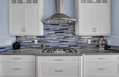 North Carolina Coast Casa | Oceanfront Beach Home w Private Pool & Elevators