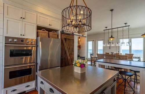 Pawleys Island Casa | Oceanfront Home on Peninsula-elevator-creekside-2 pools-Litchfield Beach