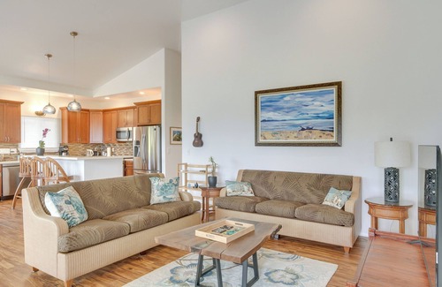 Papaikou Casa | Oceanfront Home w/ Pool, Gazebo Access in Papaikou