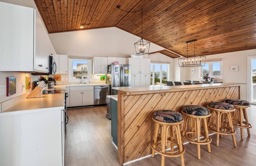 Carolina Dunes Casa | Oceanfront, Hot Tub, Game Room