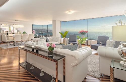 Reducto Apartamento | OceanFront Larcomar Apartments