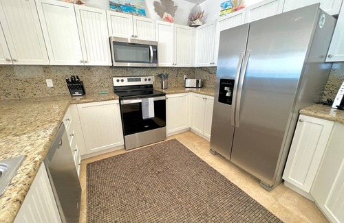 Alice Town Casa | OCEANFRONT LUXURY HOME " Seas The Day"