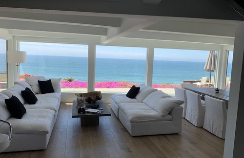 Olde Solana Beach Casa | Casa de lujo frente al mar con vistas panorámicas en esta casa contemporánea.