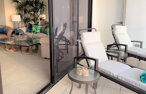 Diamond Head - Kapahulu - St. Louis Condominio | ¡Nuevo! 2300 pies cuadrados Condominio de lujo frente al mar Waikiki Diamond Head