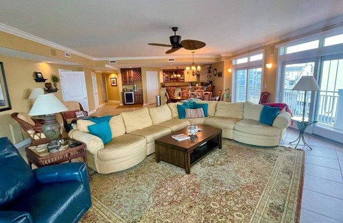 North Ocean City Condominio | Lujo frente al mar con 5 dormitorios incluye un cine en casa