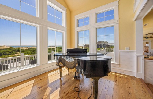 Corolla Casa | Oceanfront Mega-Estate | 32BR - 6 Acres| Pool, Game Room, Theatre, Wild Horses