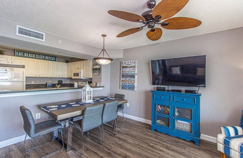 Myrtle Beach Condominio | "Oceanfront Myrtle Beach Condo: High-Rise Haven for Families!"