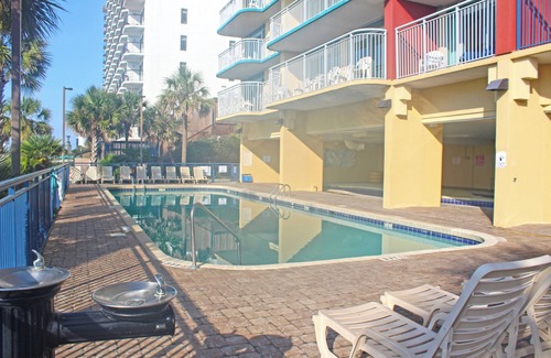 Myrtle Beach Condominio | "Oceanfront Myrtle Beach Condo: High-Rise Haven for Families!"