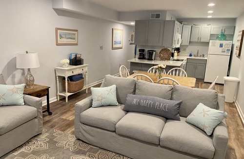 Duck Condominio | FRENTE AL MAR! 2BD / 2Bath actualizado en Duck, NC