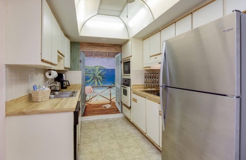 South Patrick Shores Apartamento | Oceanfront Oasis - 2BR/2BA direct oceanfront!