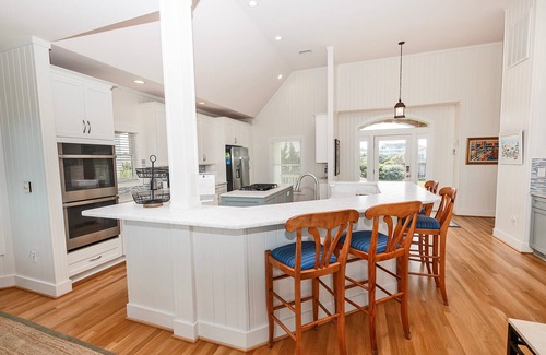 Southern Shores Casa | OCEANFRONT, Ocean Views, Private Pool, Hot Tub, SS10, The Russell Cottage