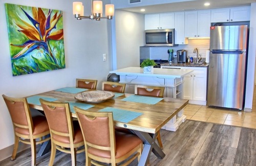 Crescent Beach Condominio | Oceanfront Paradise 10th fl condo, awesome view, great location, EZ beach access