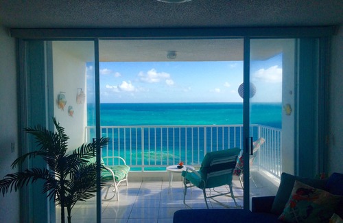 La Pared Condominio | Oceanfront Paradise ~ Un encantador condominio de nueva propiedad con espectaculares vistas al mar