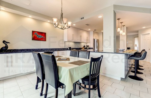 Fernandina Beach Condominio | 3 Cama / 3. 5 Baño Penthouse frente al mar en Omni Amelia Island Plantation Resort, capacidad para 8 personas.