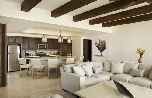 Los Cabos Complejo | Luxury Waterfront resort within a private desert oasis