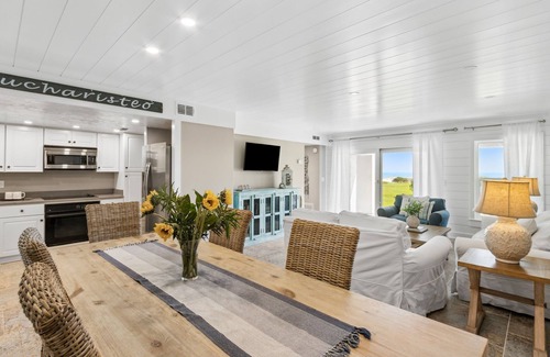 Amelia City Condominio | Oceanfront | Pet Friendly| Ground Floor Sailmaker| Beautifully Furnished | Purchasable Summer Beach Club Access