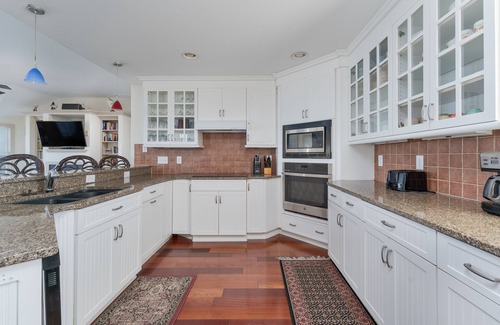 Southern Shores Casa | Oceanfront, Private Pool, Pool Table, Dog Friendly...Fun for Everyone!