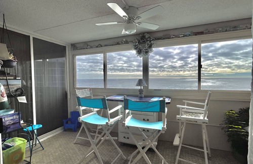 North Ocean City Condominio | Oceanfront ~ On The Beach ~ Pool ~ 4 Seasons ~ Linens ~ Minutes To Boardwalk