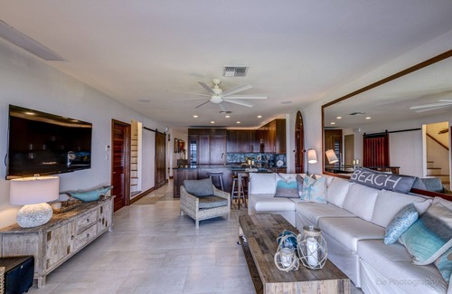 Downtown Lahaina Casa | PUAMANA 136-1 DIVERSIÓN EN EL SOL!