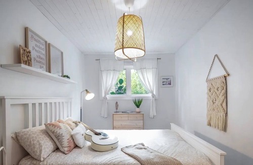 Campbell River Casa | Oceanfront Retreat w Sauna & Panoramic Ocean Views! INTRO RATE! NEW TO VRBO