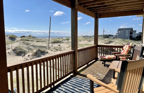 Corolla Casa | Frente al mar, 4x4, Corazones de la SEC, piscina, jacuzzi, jacuzzi