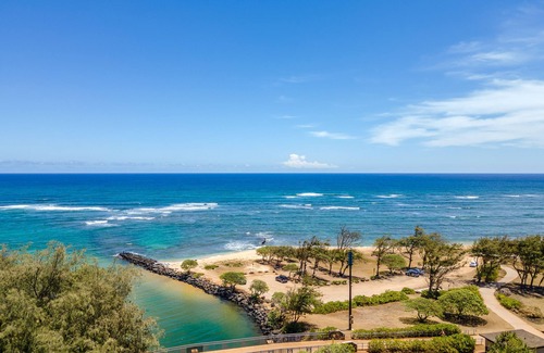Kapaa Condominio | Oceanfront.Superb views. Pono Kai Renovated 2 bd 2 ba,+sofa sleeper. A/C