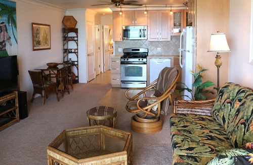 Ualapue Condominio | Oceanfront-Tropically amueblado Condo-Comfy