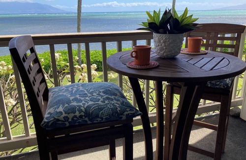 Ualapue Condominio | Oceanfront-Tropically amueblado Condo-Comfy