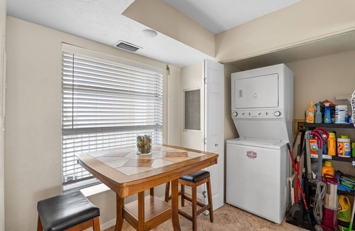 Indian Harbour Beach Condominio | Escapada frente al mar en una ciudad acogedora