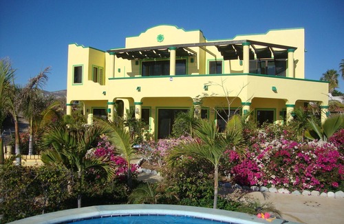 Los Barriles Villa | Villa frente al mar con piscina con vista infinita, 1/2 milla al norte de LosBarriles duerme 8