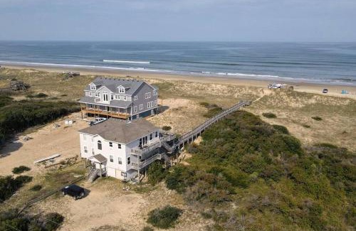 Carova Beach Casa | Oceanfront with Private Beach Access & Wild Horses