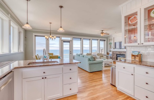 Nelscott Casa | Sea Amor: Casa de 3 dormitorios / 4 baños en Lincoln City, capacidad para 7