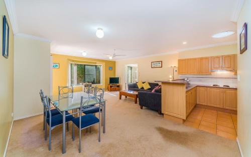 Yamba Casa | Oceania Cottage - LJHooker Yamba