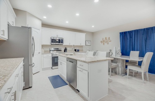 Mcelroys Belleview Casa | Oceans 25 Townhomes #115 & #116 - Directly Across from Ocean - 6BR/4.5BA