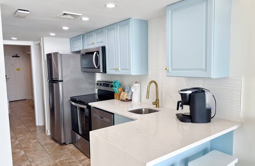 Arcadian Shores Condominio | Ocean’s Edge 1 bedroom Oceanfront Seawatch Resort