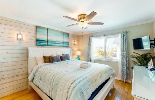 Isle of Palms Villa | Oceanside 212-C