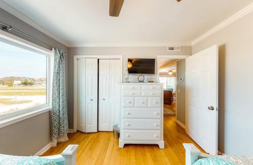 Isle of Palms Villa | Oceanside 212-C