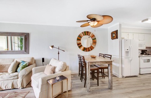 Isle of Palms Villa | Oceanside 301-A
